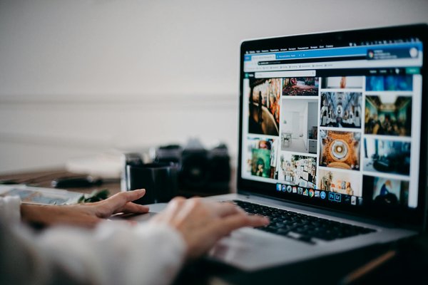 Stratégies efficaces pour réussir en freelance informatique