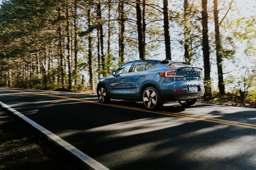 Comment savoir dans quels hôtels recharger sa voiture électrique ?