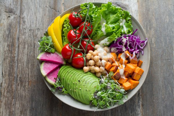 L'alimentation saine: astuces et recettes pour une vie équilibrée et pleine de vitalité
