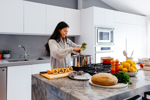 Les secrets d'une alimentation saine : Boostez votre énergie avec une nutrition optimale et des astuces inédites